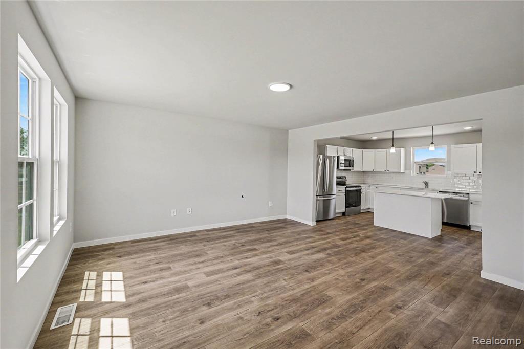 6030 Lahring Road, Linden, MI 48451 — Photo 3