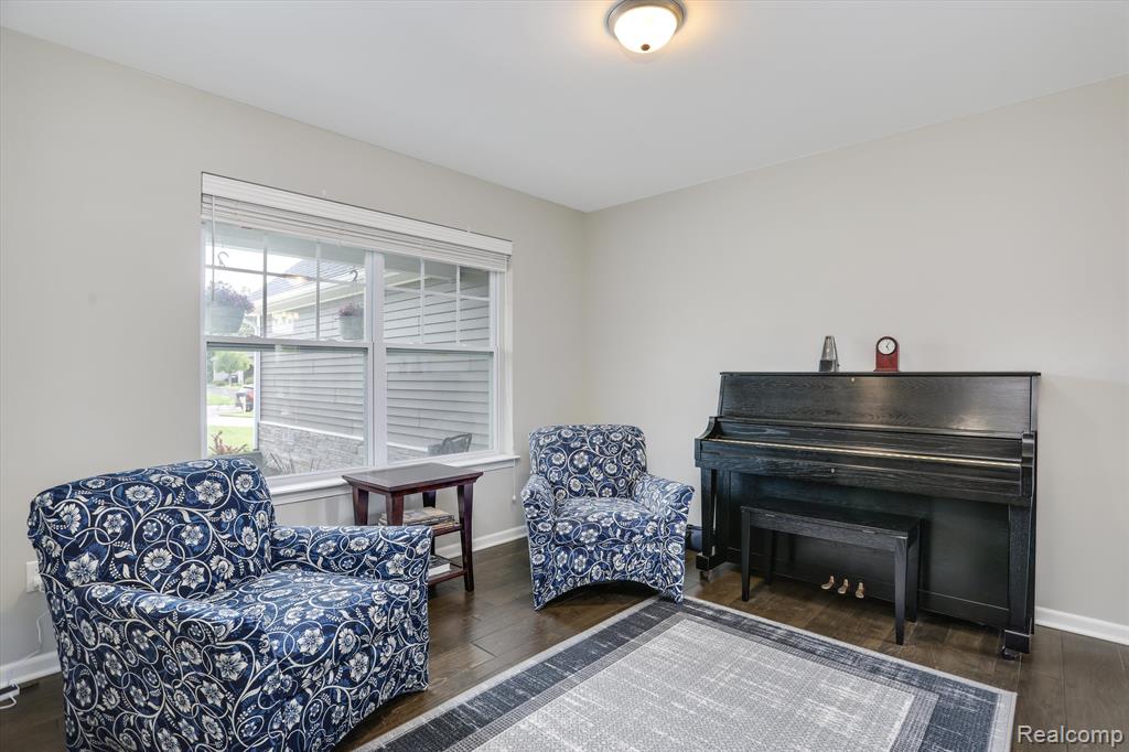 9139 LANNING Lane, Brighton, MI 48116 — Photo 5