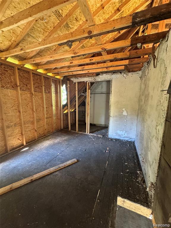 20860 Ridgemont Road, Harper Woods, MI 48225 — Photo 15