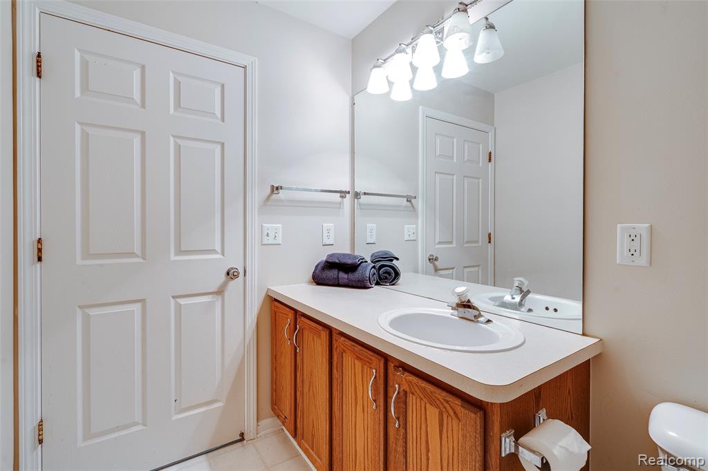 47071 Sherstone Drive, Canton, MI 48188 — Photo 24