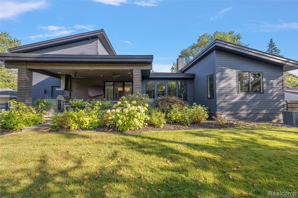 16281 Buckingham Avenue, Beverly Hills, MI 48009 — Photo 42