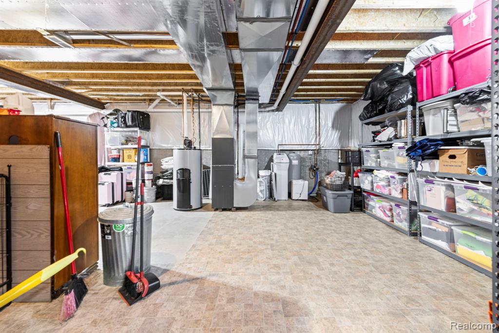 751 Nelson William Drive, Brandon, MI 48462 — Photo 38