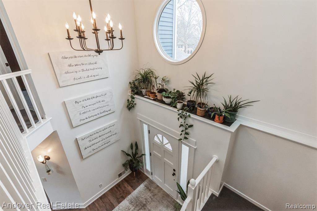 9581 AUTUMNWOOD Circle, Kalamazoo, MI 49009 — Photo 18