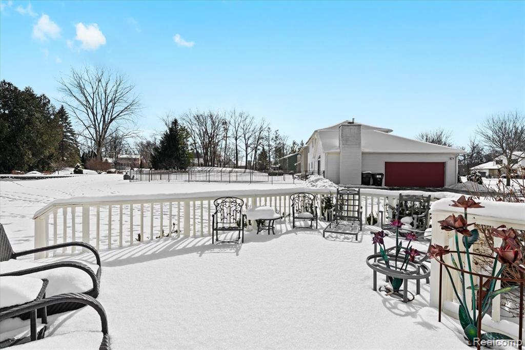 9112 Meadowdale Drive, Brighton, MI 48114 — Photo 43