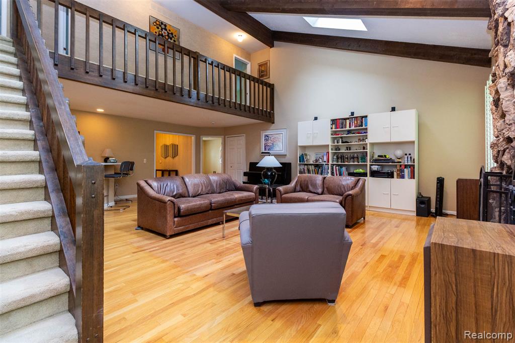 5423 HAUSER Way, West Bloomfield, MI 48323 — Photo 12