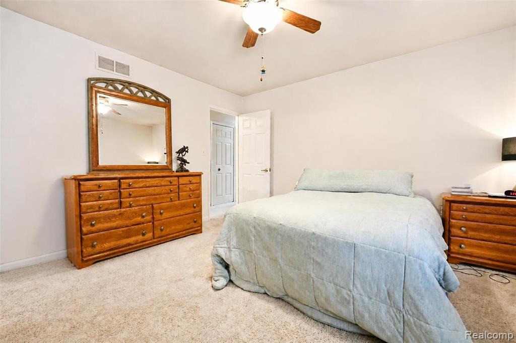 41768 Hanford Road, Canton, MI 48187 — Photo 13