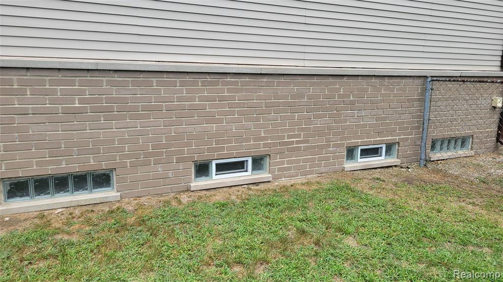4910 Moore Street, Wayne, MI 48184 — Photo 21