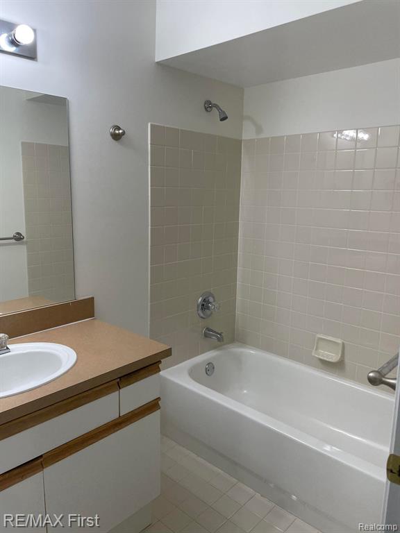 44829 Marigold Drive, Sterling Heights, MI 48314 — Photo 20