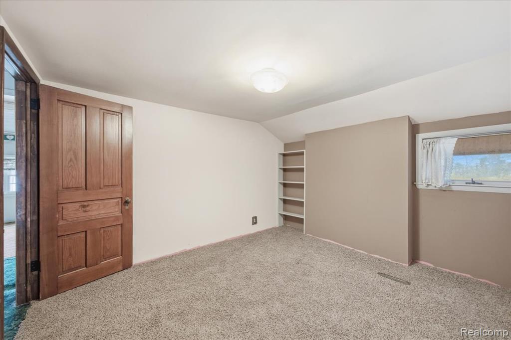 5896 Silver Birch Road, Hadley, MI 48462 — Photo 31