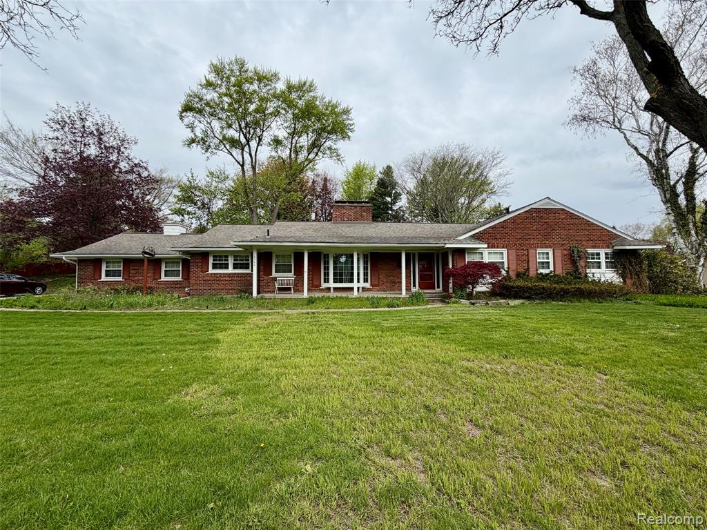 6744 Whysall Road, Bloomfield Hills, MI 48301 — front exterior