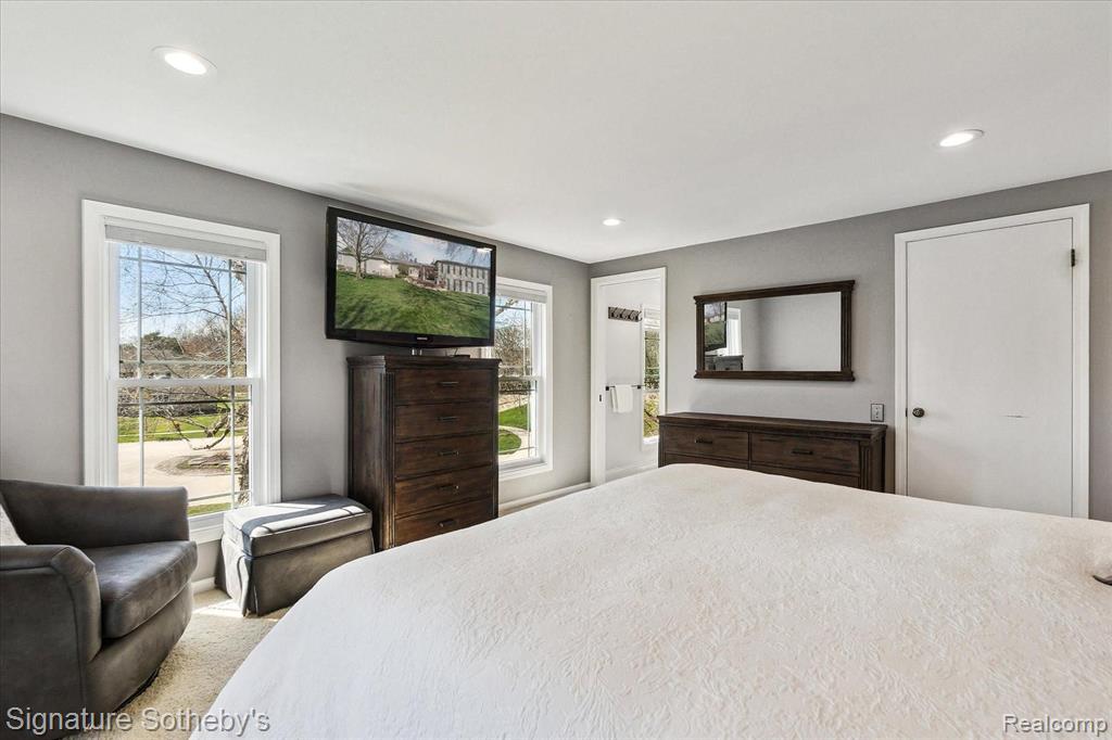 5896 HUNTERS GATE Drive, Troy, MI 48098 — Photo 15