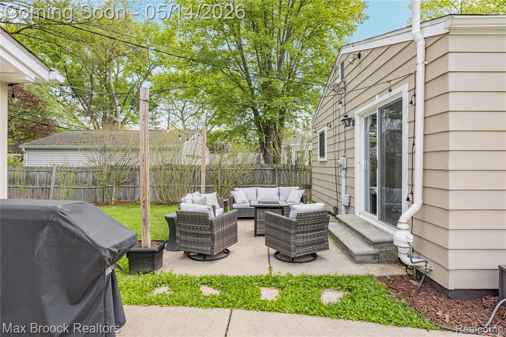 1890 Princeton Road, Berkley, MI 48072 — Photo 33