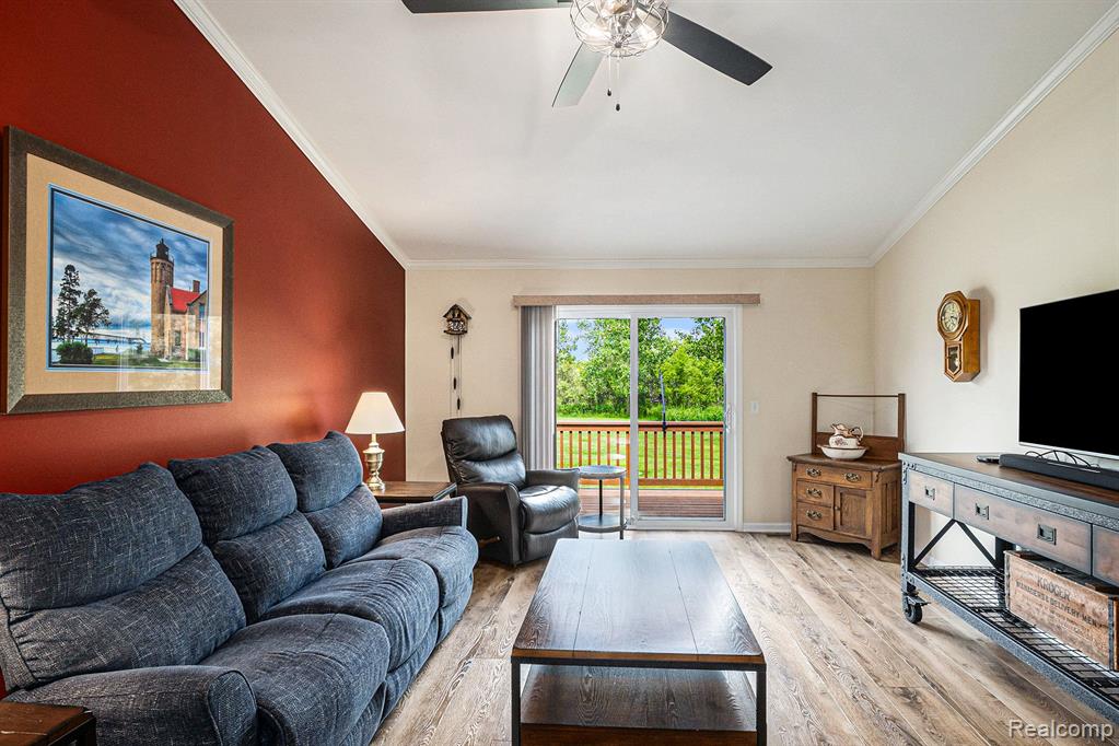 9301 SUNRISE Lane, Davison, MI 48423 — Photo 12