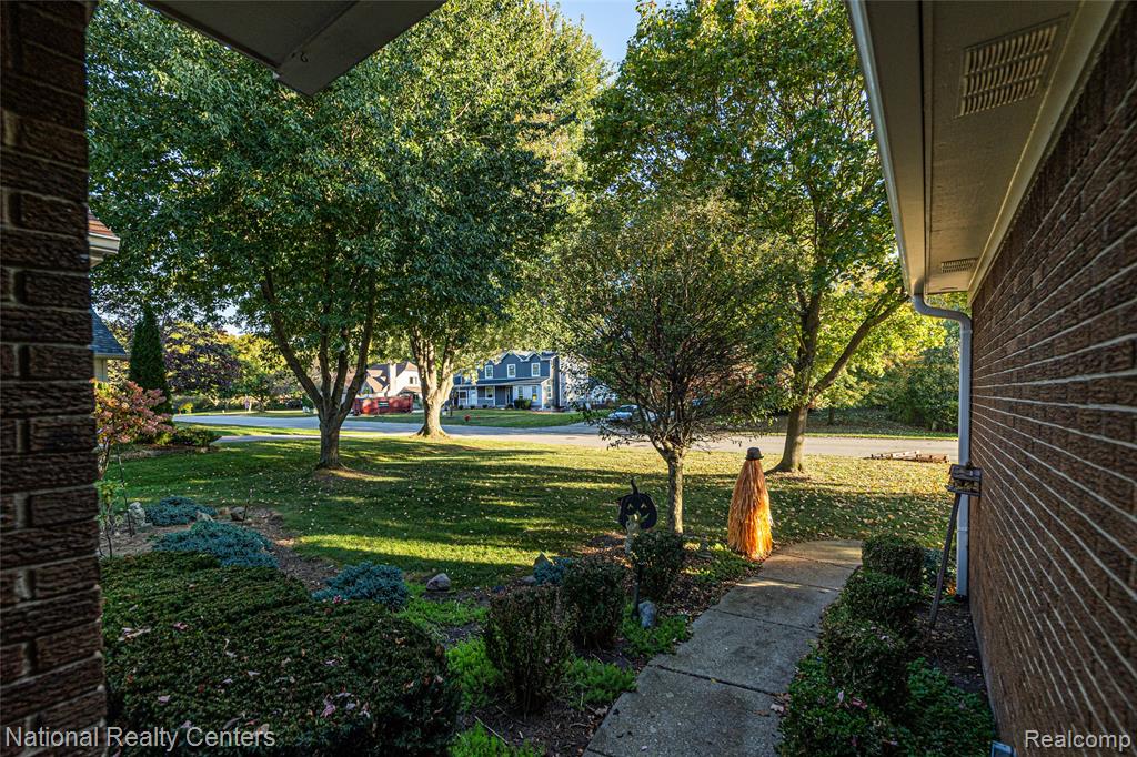 710 Turnberry Drive, St. Clair, MI 48079 — Photo 3