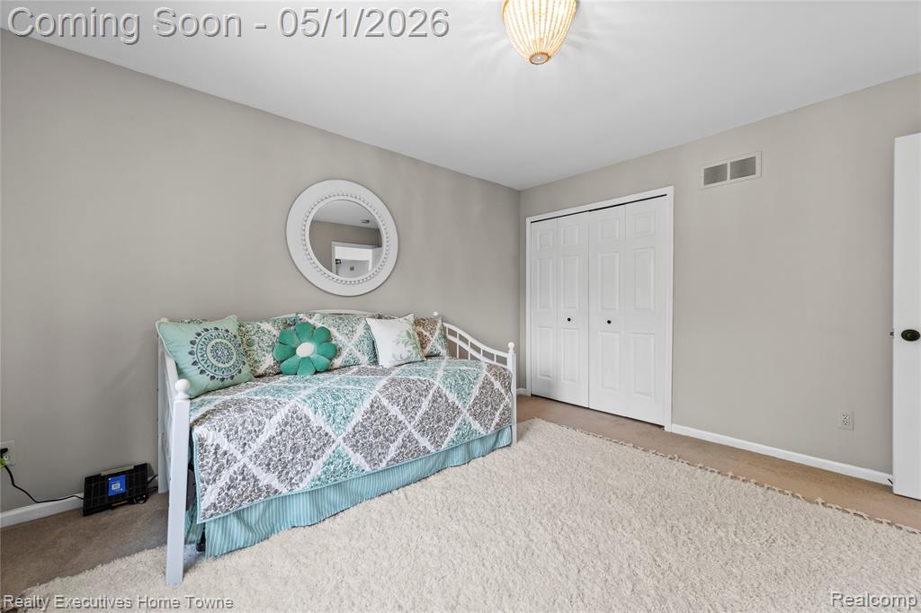 19985 Pine Cone Drive, Macomb, MI 48042 — Photo 24