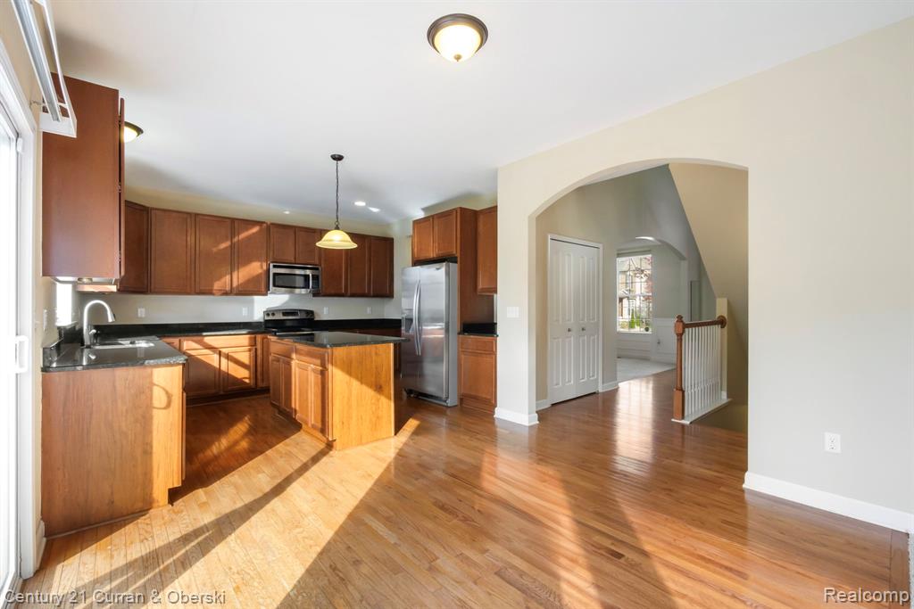 51207 Brompton, Novi, MI — Photo 21