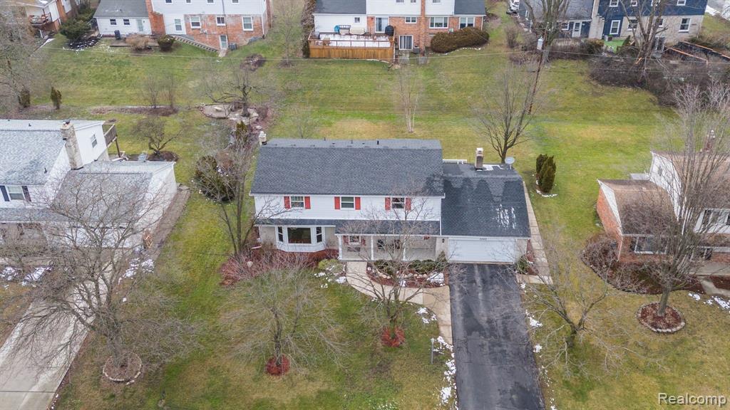 5562 ABINGTON Road, West Bloomfield, MI — Photo 31