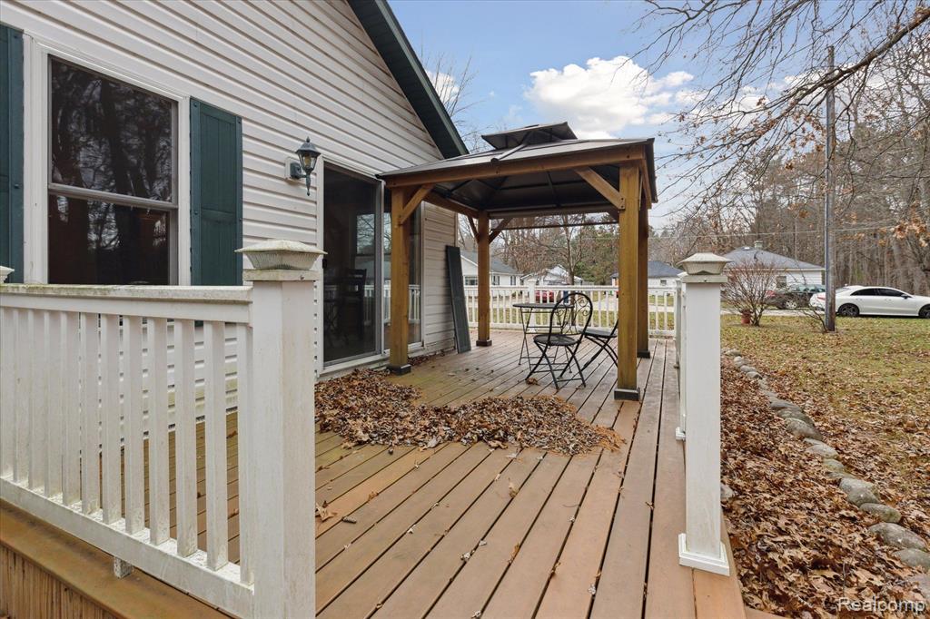 1050 PARK, St. Charles, MI 48655 — Photo 31