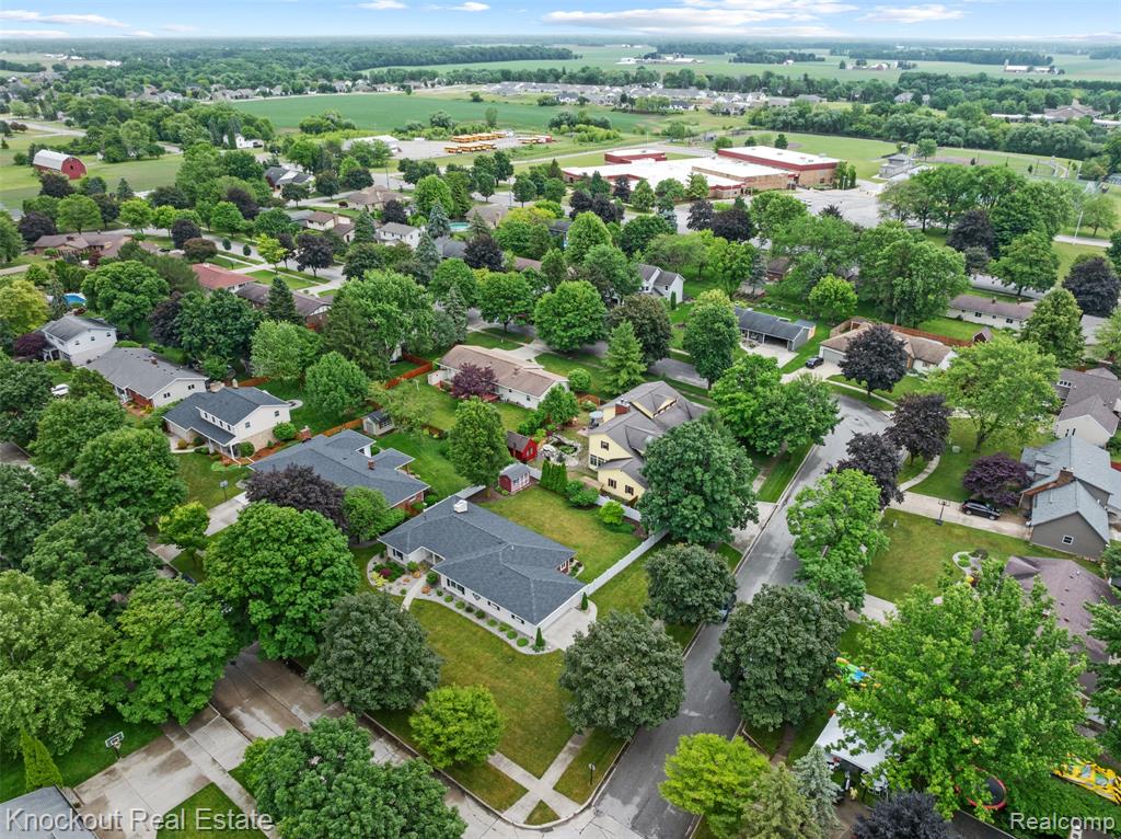 911 Eastgate Drive, Frankenmuth, MI 48734 — Photo 43