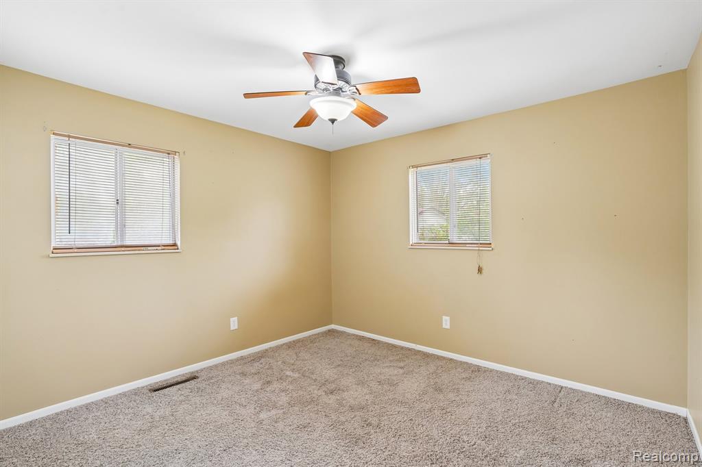 717 Murphy Court, Linden, MI 48451 — Photo 17