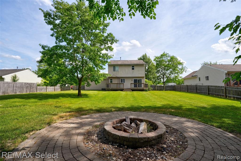 4399 Eagle Lane, Burton, MI 48519 — Photo 5