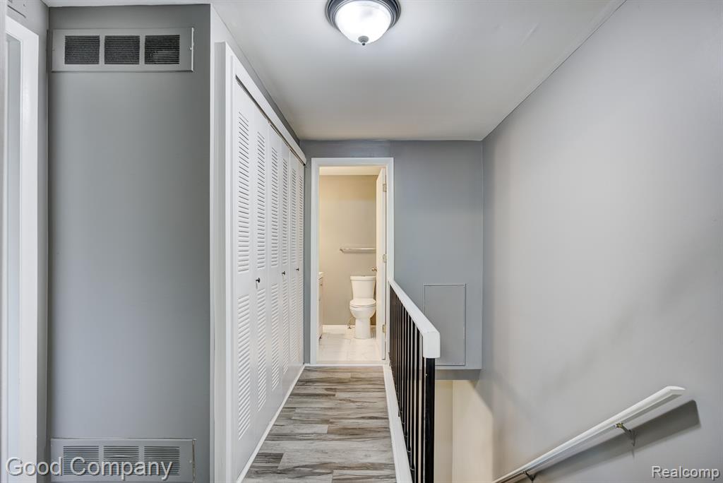 4363 Crooks Road, Royal Oak, MI 48073 — Photo 17