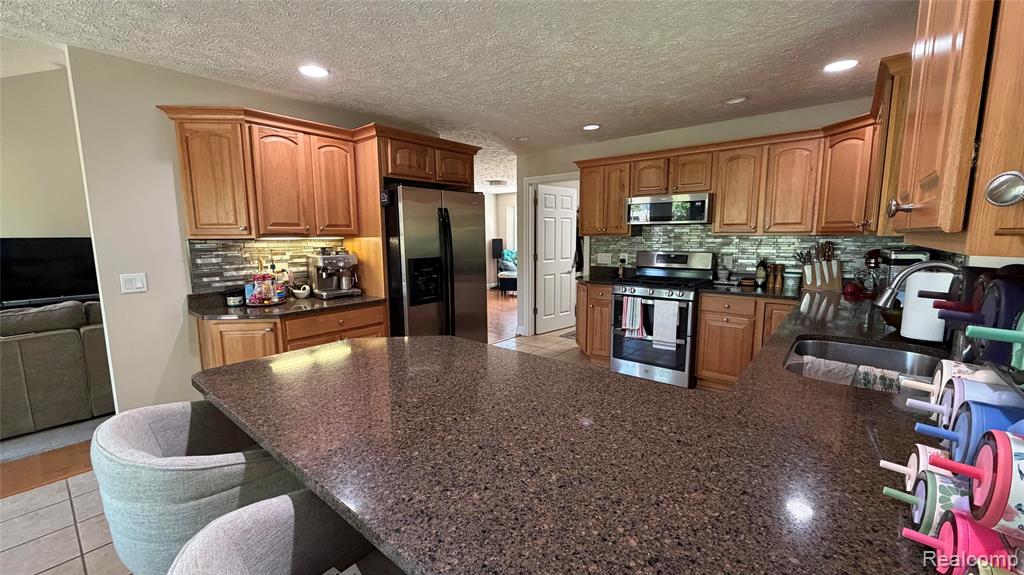 2380 Houghton Hollow Drive, Lansing, MI 48911 — Photo 12
