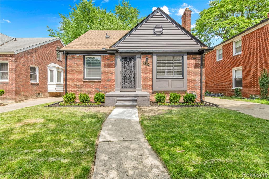 3992 Devonshire Road, Detroit, MI 48224 — front exterior