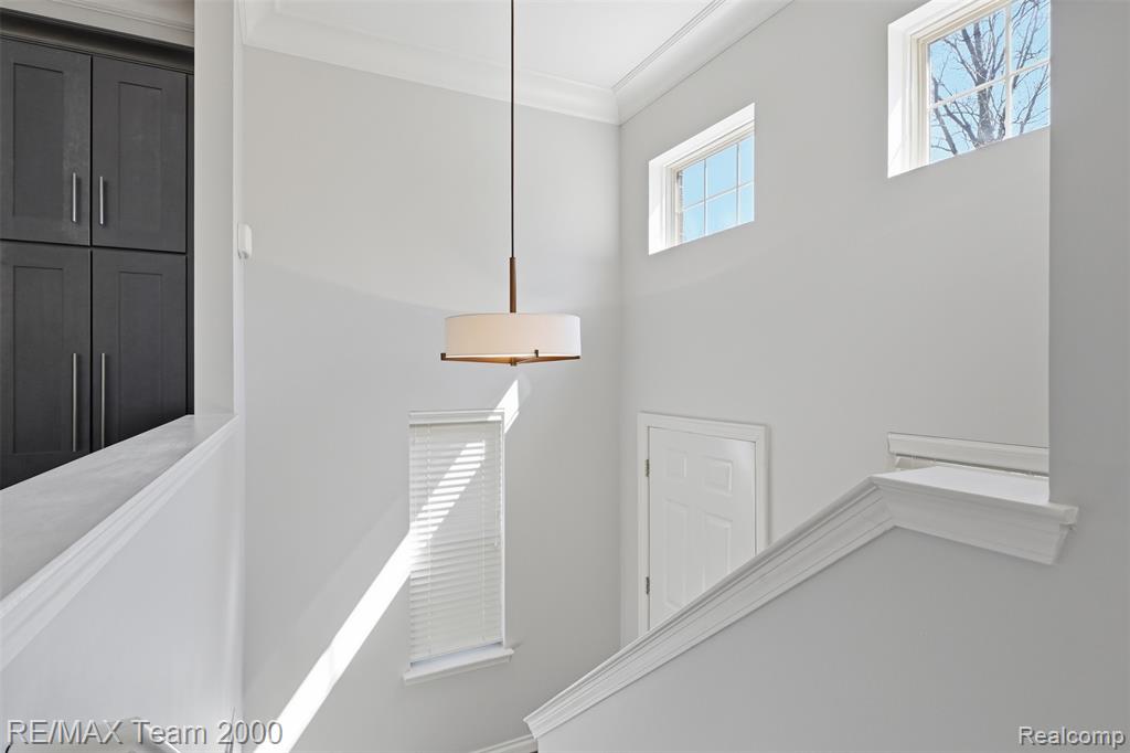 39750 ROCKCREST Circle, Northville, MI, 48168