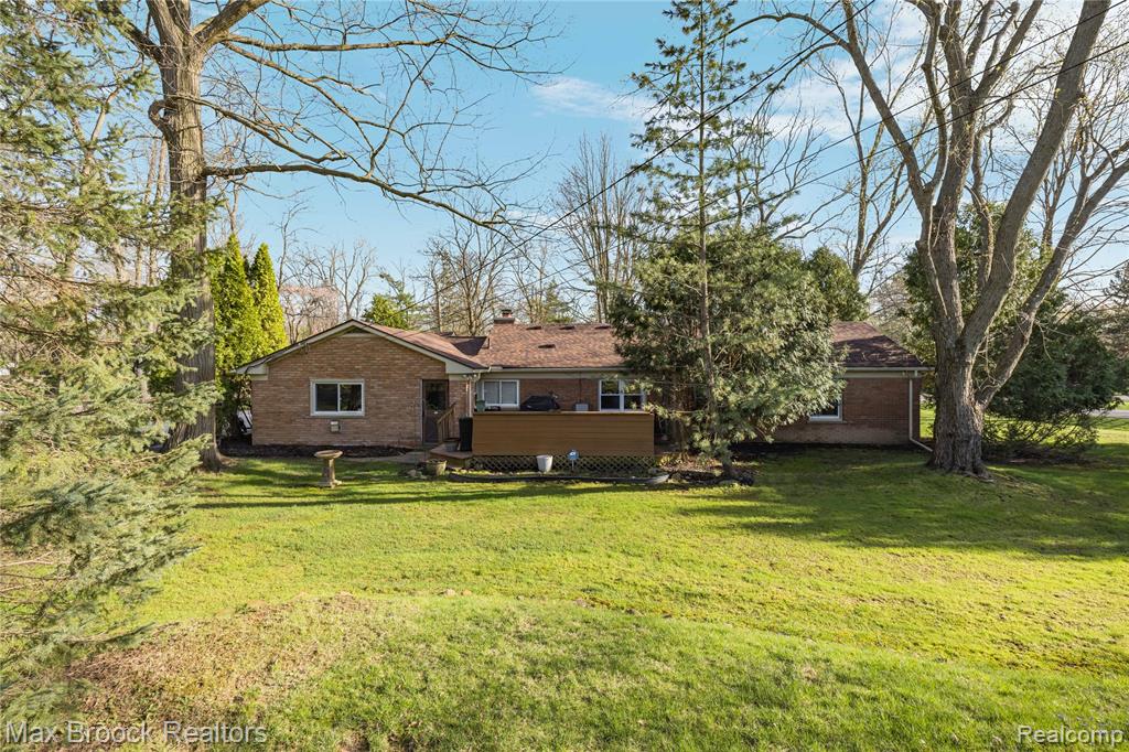 4550 Patrick Road, West Bloomfield, MI — Photo 39