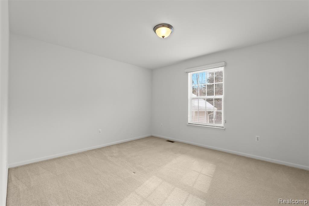 49681 S Glacier, Northville, MI 48168 — Photo 40
