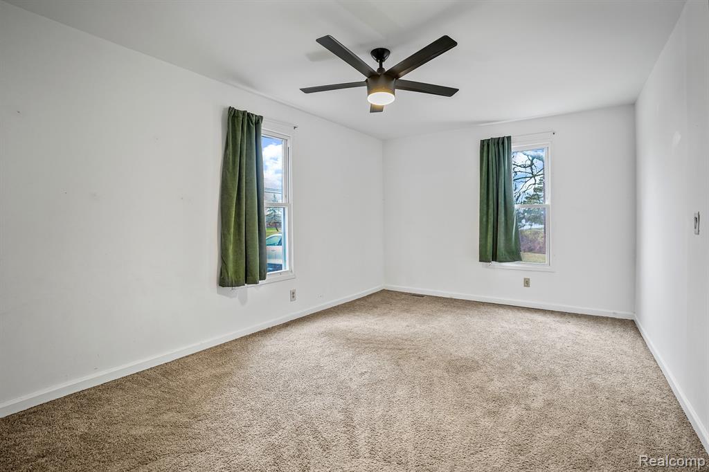 4116 GRAND BLANC Road, Swartz Creek, MI 48473 — Photo 34