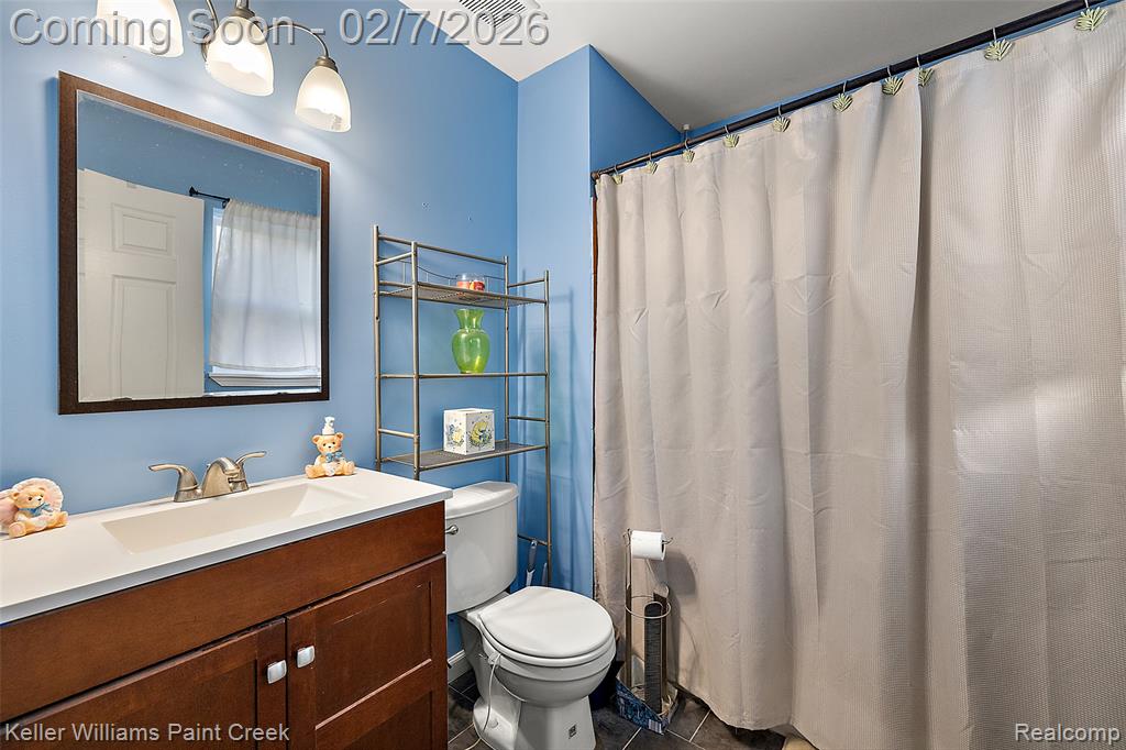 5184 Denwood Street, Waterford, MI 48327 — Photo 27