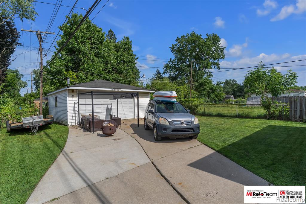 4737 Glenis Street, Dearborn Heights, MI 48125 — Photo 24