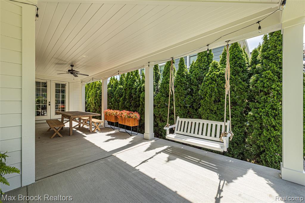 911 S BATES Street, Birmingham, MI 48009 — Photo 3