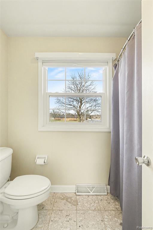 5113 Candlewood Drive, Grand Blanc, MI 48439 — Photo 25