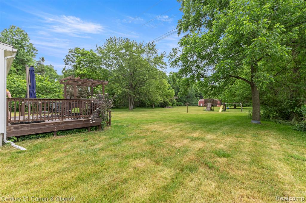 18491 Savage Road, Belleville, MI 48111 — Photo 38