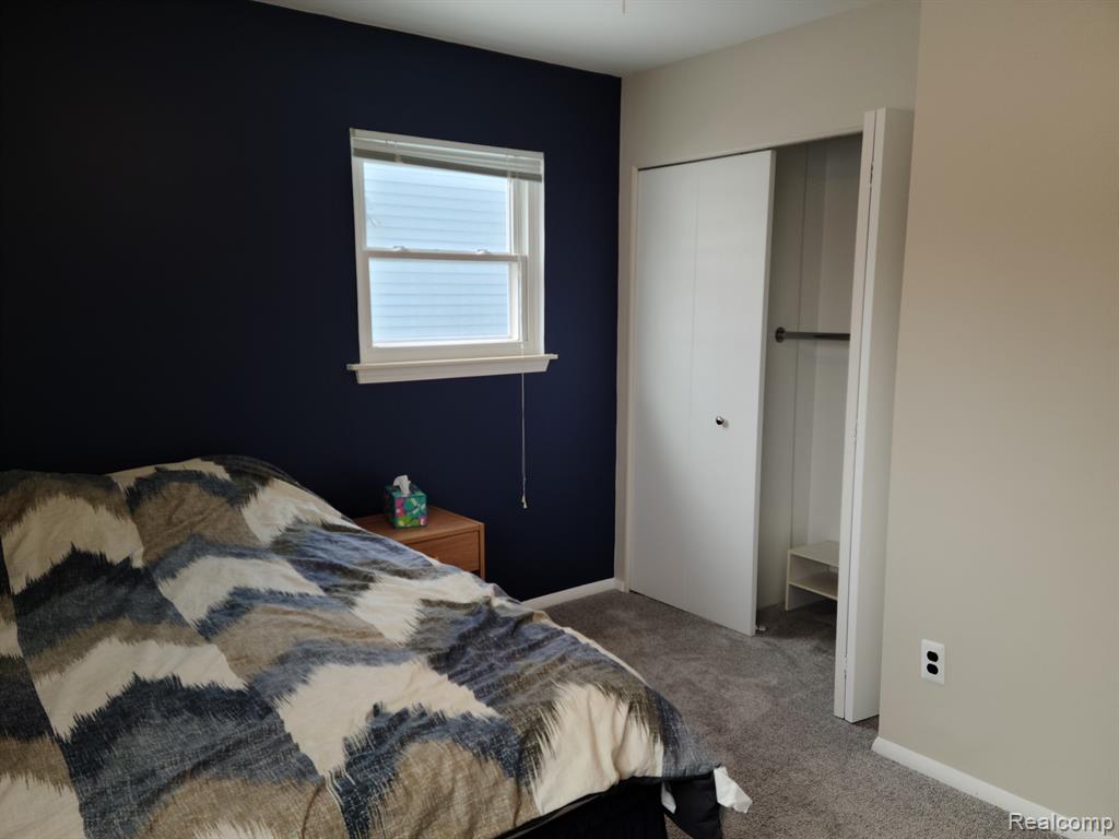 9242 PANAMA Avenue, Ypsilanti, MI 48198 — Photo 33