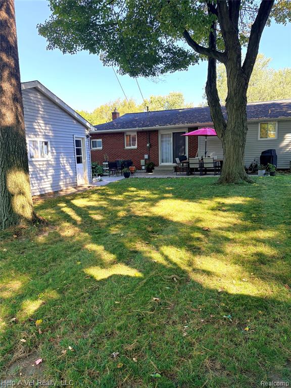 911 Newport Drive, Fenton, MI 48430 — Photo 4