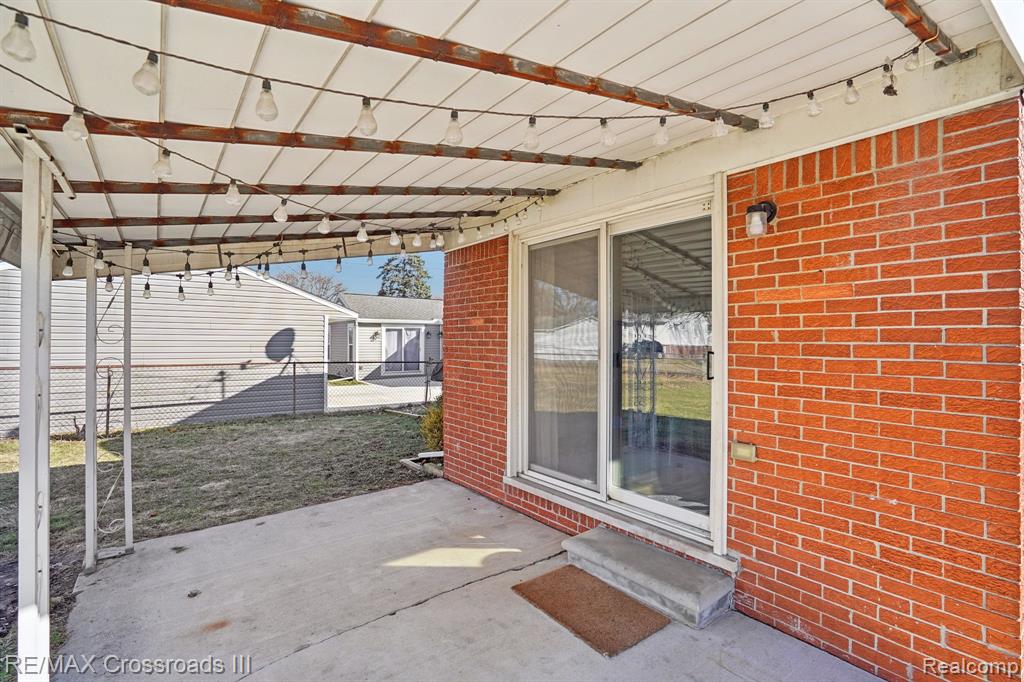 5578 Grindley Park Street, Dearborn Heights, MI 48125 — Photo 25