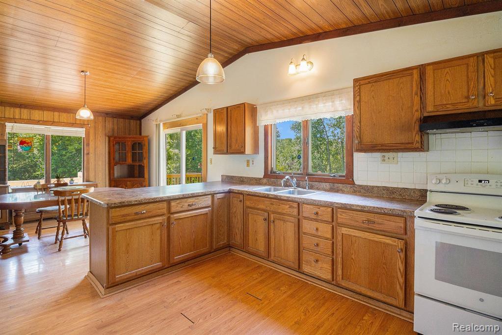 8050 Mester Road, Chelsea, MI 48118 — Photo 10