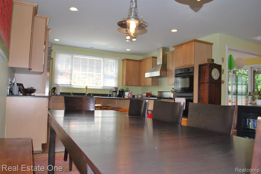 49664 TAFT Lane, Canton, MI 48188 — Photo 24