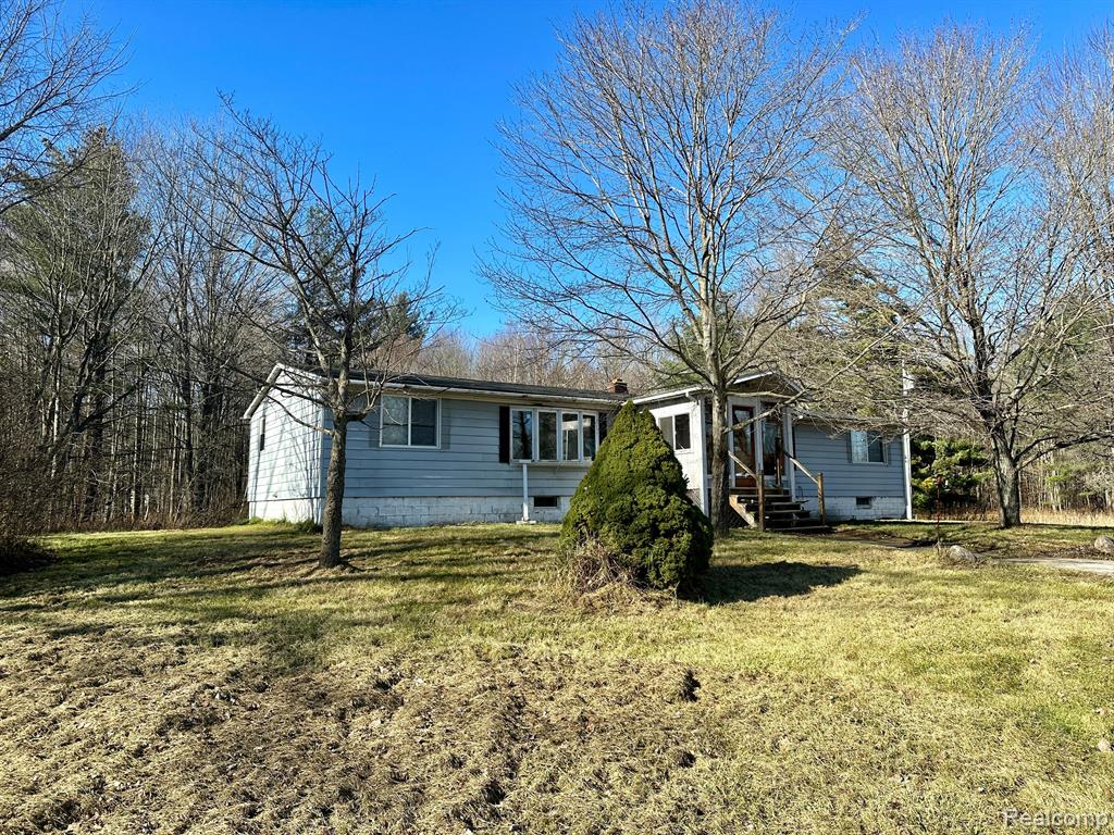7700 RAVENSWOOD Road, Wales, MI — Photo 19