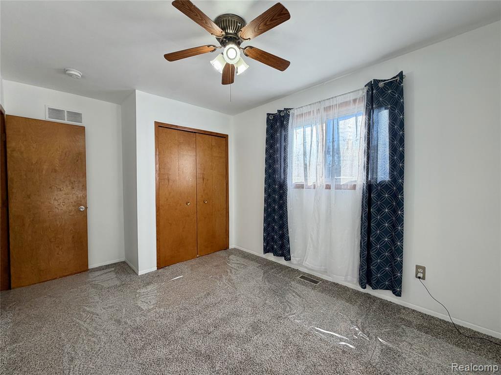 28428 Weddel Avenue, Brownstown, MI 48183 — Photo 22