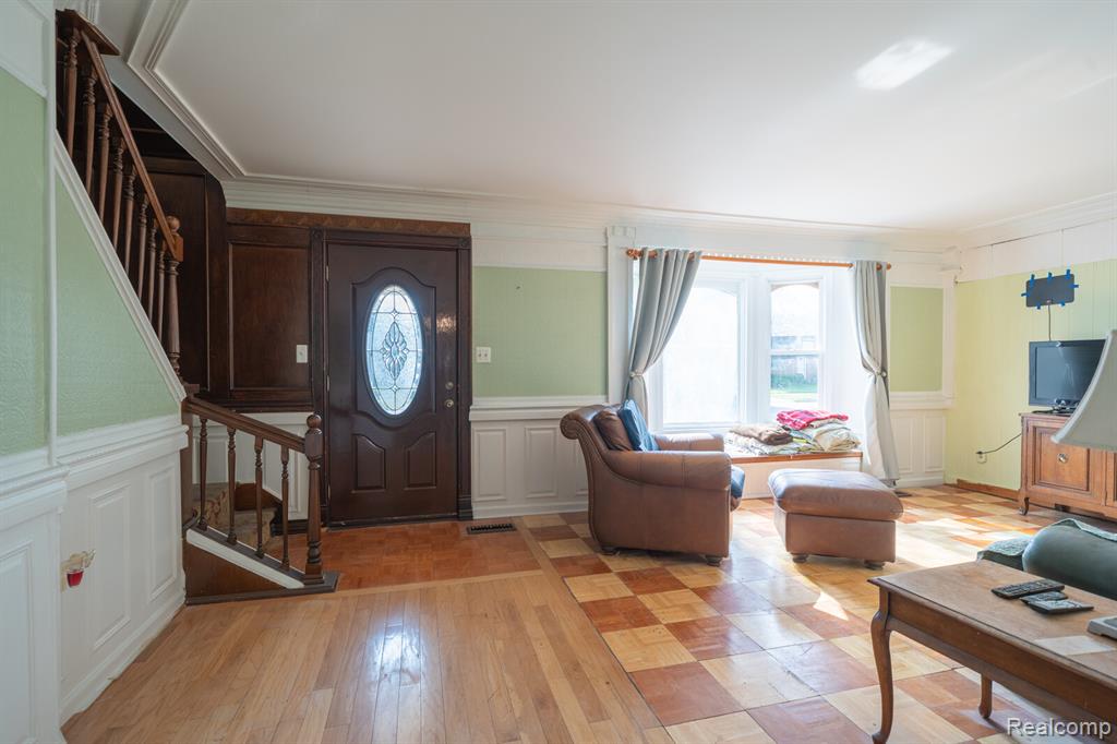 511 N Byfield Street, Westland, MI — Photo 2
