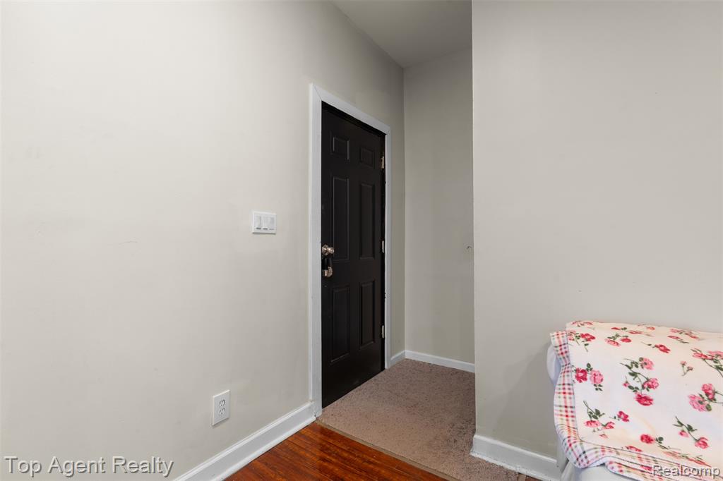 16602 Monica Street, Detroit, MI 48221 — Photo 8
