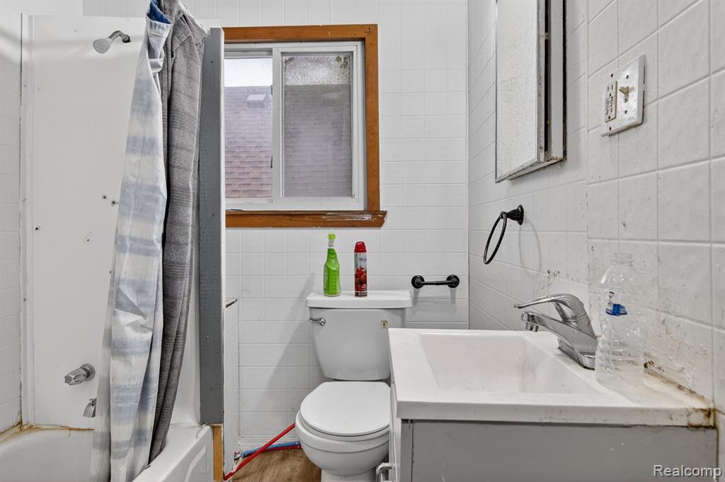 13486 Gallagher Street, Hamtramck, MI 48212 — Photo 18