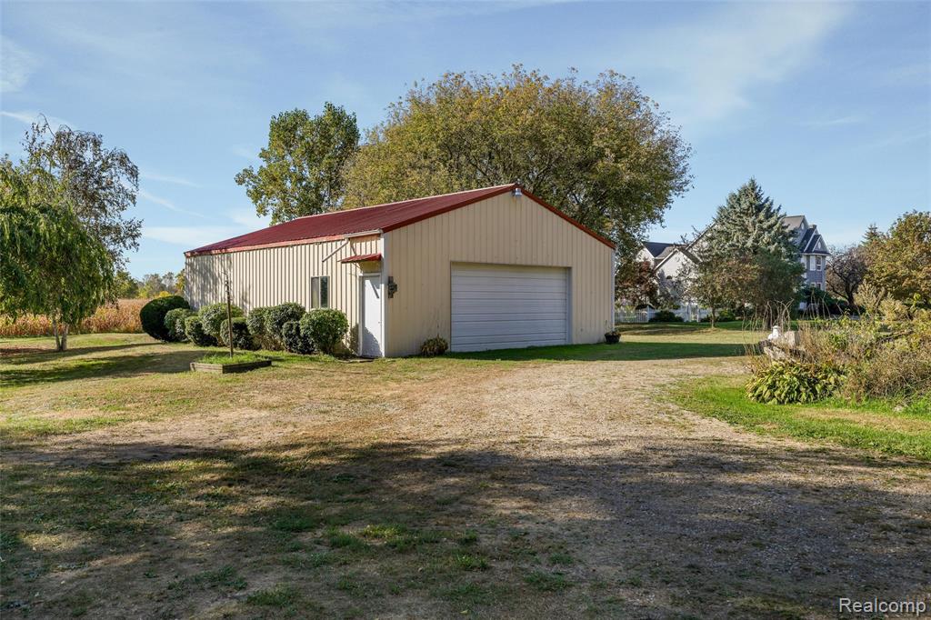 6480 Dryden Road, Almont, MI 48003 — Photo 25