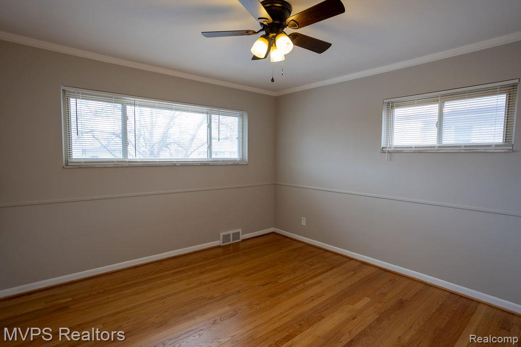 18062 Ash Avenue, Eastpointe, MI 48021 — Photo 7