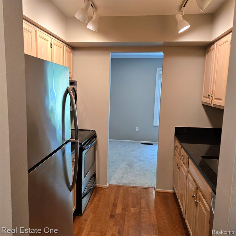 770 E Fox Hills Drive W, Bloomfield Hills, MI 48304 — Photo 17
